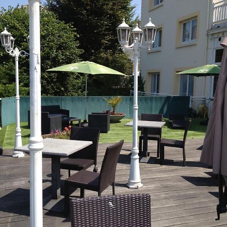 Hotel De La Plage ディナール エクステリア 写真