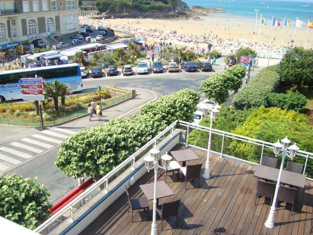 Hotel De La Plage ディナール エクステリア 写真