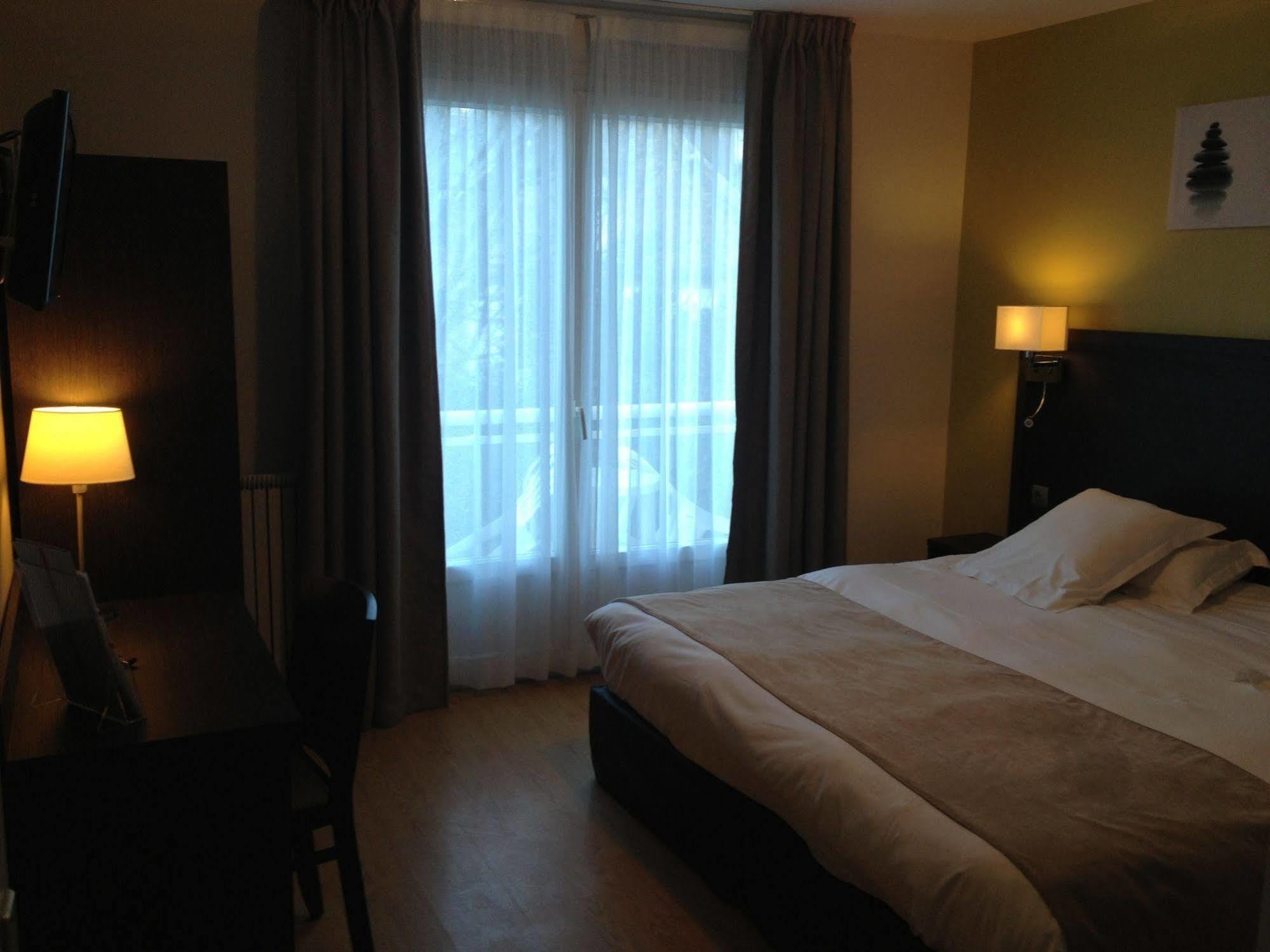 Hotel De La Plage ディナール エクステリア 写真